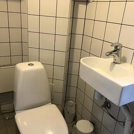 Cozy Two-bedroom Located In The Vibrant Area Vesterbro Apartment *